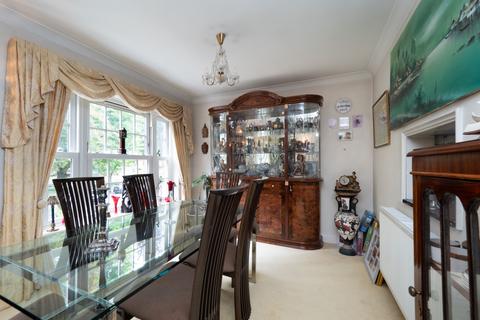 2 bedroom apartment for sale, Christchurch Park, Sutton SM2