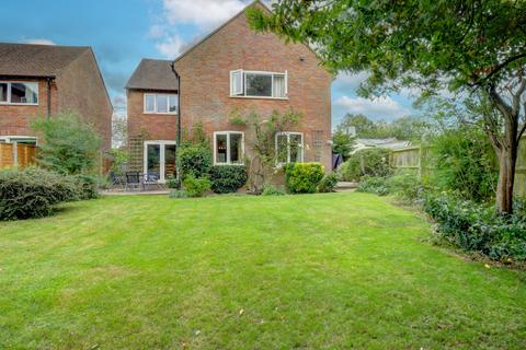 4 bedroom detached house for sale, Main Road, Princes Risborough HP27