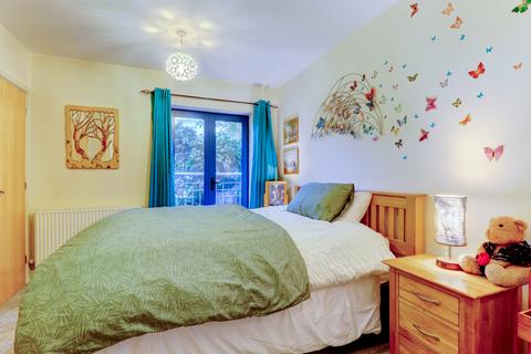 2 bedroom apartment for sale, The Galleries, High Wycombe HP13