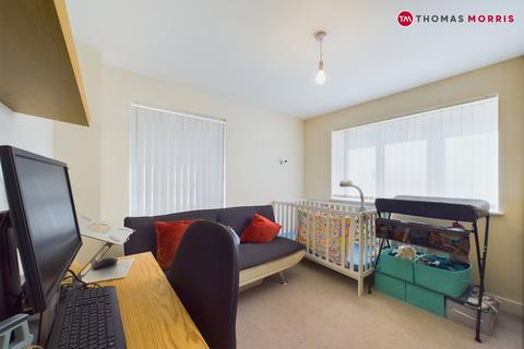 20 Bawlins, St Neots, PE19 6GD