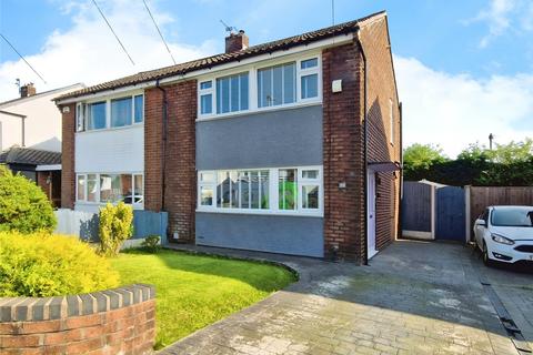 3 bedroom semi-detached house for sale, Glendale Road, Manchester M28