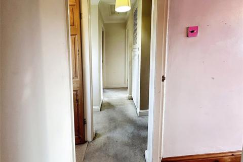 27 Church Crescent, Essington, Wolverhampton, WV11 2BP