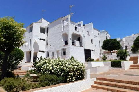 3 bedroom apartment, La Duquesa, Malaga, Spain