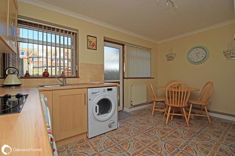 3 bedroom terraced house for sale, Highbury Gardens, Ramsgate