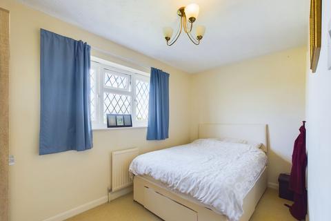 2 bedroom end of terrace house for sale, Harvest Close, Stilton, Cambridgeshire.