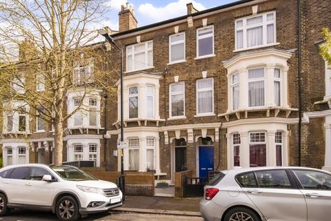 3 bedroom flat for sale, Glengarry Road, East Dulwich, SE22