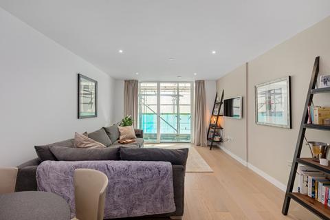 2 bedroom flat for sale, River Gardens Greenwich SE10