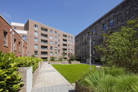 1 bedroom apartment for sale, 1_01 at Fielders Quarter West Circus, Fielders Crescent IG11