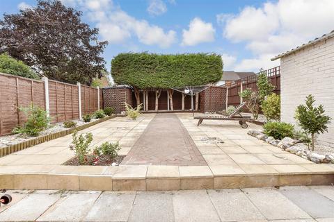 43 Danbury Down, Basildon, SS14 2SS