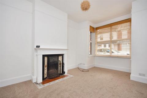 4 bedroom terraced house for sale, Annington Road, Eastbourne