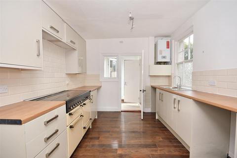 4 bedroom terraced house for sale, Annington Road, Eastbourne