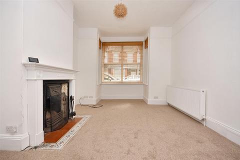 4 bedroom terraced house for sale, Annington Road, Eastbourne