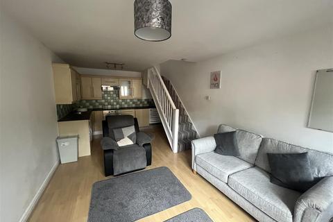 1 bedroom terraced house for sale, Charlotte Court, Branston Road, Burton-On-Trent DE14