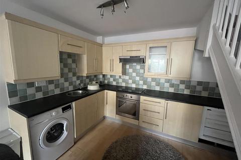 1 bedroom terraced house for sale, Charlotte Court, Branston Road, Burton-On-Trent DE14