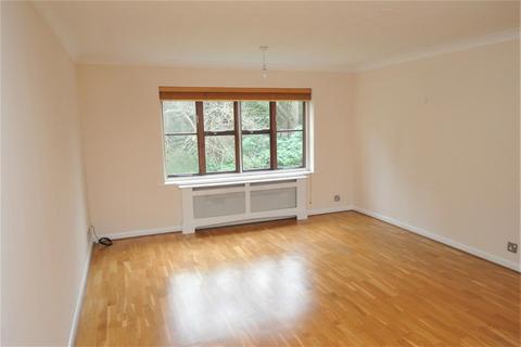 2 bedroom apartment to rent, Queens Road, Weybridge KT13