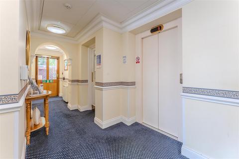 1 bedroom apartment for sale, Pegasus Court, Market Harborough