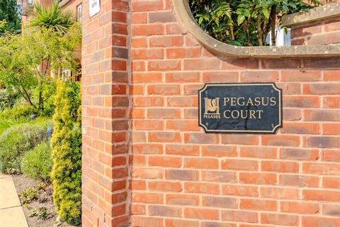 1 bedroom apartment for sale, Pegasus Court, Market Harborough
