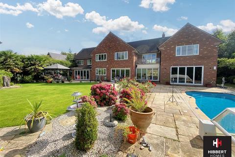 6 bedroom detached house to rent, Bow Green Road, Bowdon WA14