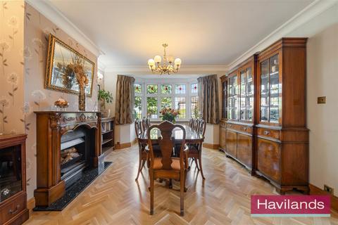 4 bedroom semi-detached house for sale, Winchmore Hill Road, London