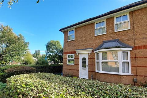 2 bedroom end of terrace house for sale, Lee Close, Stanstead Abbotts