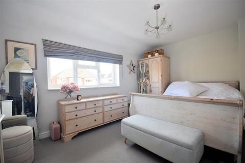 3 bedroom semi-detached house for sale, Grenville Avenue, Wendover HP22