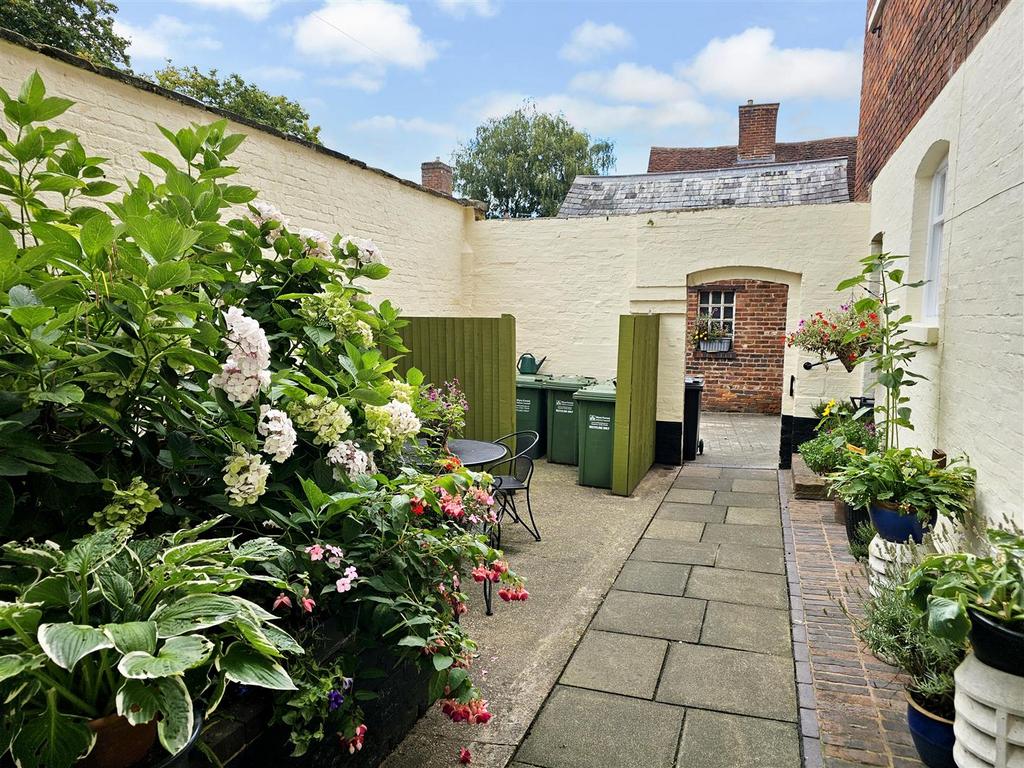 Communal Courtyard