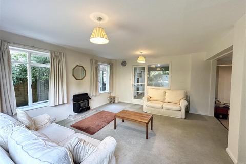 5 bedroom detached house for sale, The Rutts, Bushey WD23