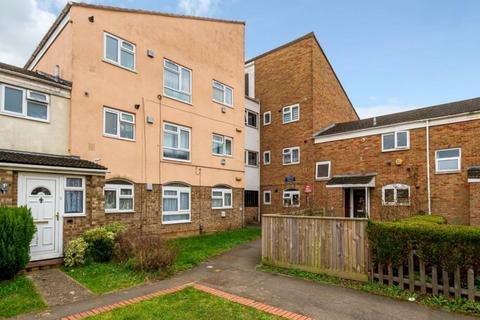 1 bedroom apartment for sale, Pennine Road, Slough SL2