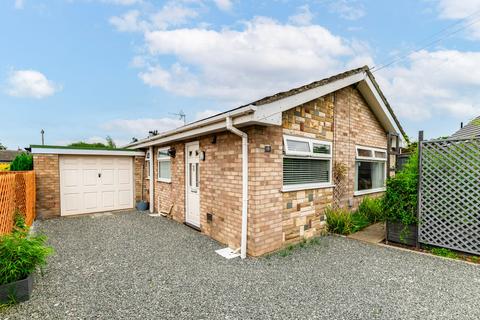 2 bedroom bungalow for sale, Carterford Drive, Norwich