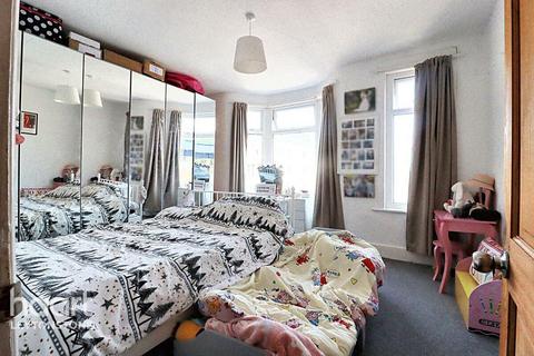 3 bedroom link detached house for sale, Harrow Road, London