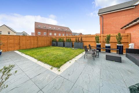 22 Cameron Crescent, Bedford, MK40 4TH