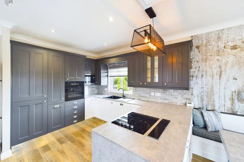 2 bedroom flat for sale, High Fellside, Kendal LA9