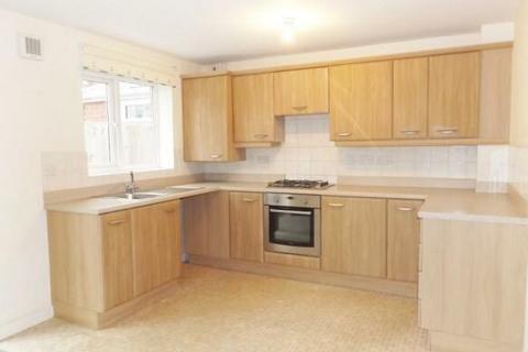 4 bedroom end of terrace house to rent, Jackson Avenue, Nantwich CW5