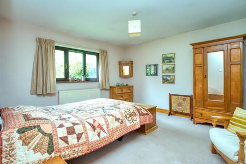 6 Edwards Close, Pant, Oswestry, SY10 8PS