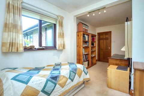 6 Edwards Close, Pant, Oswestry, SY10 8PS