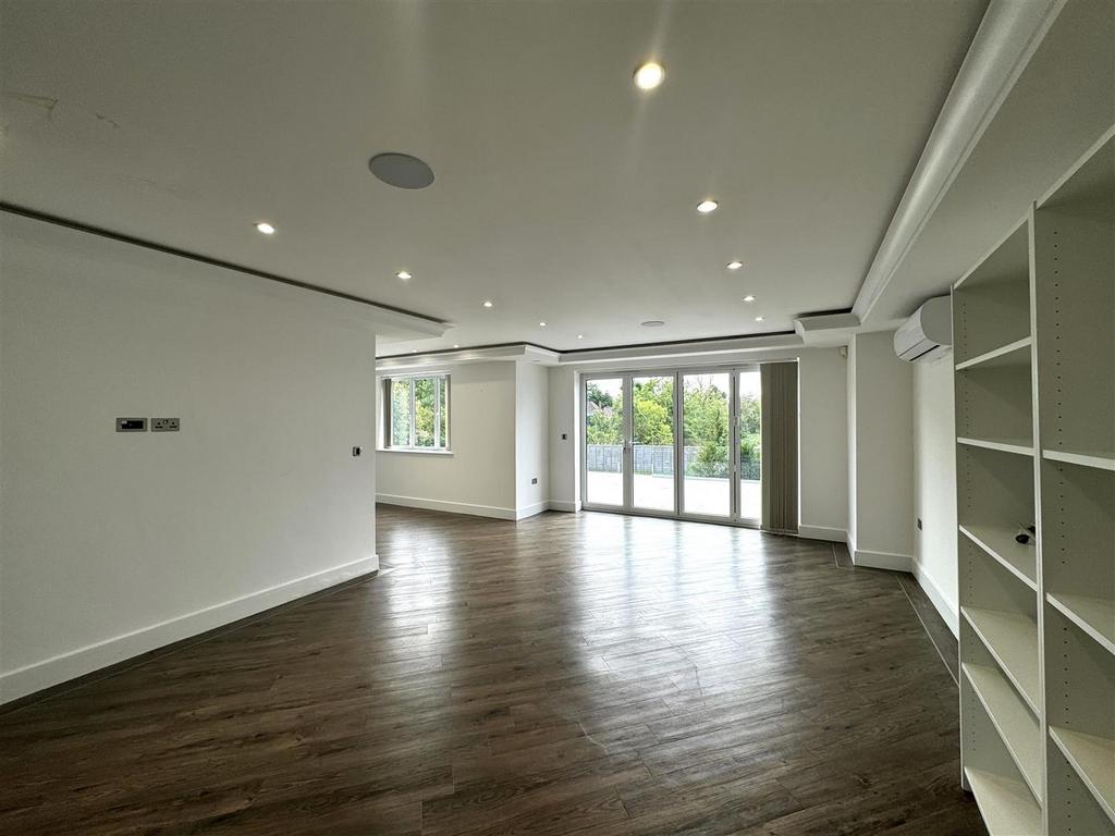 Dining Room.1.jpeg