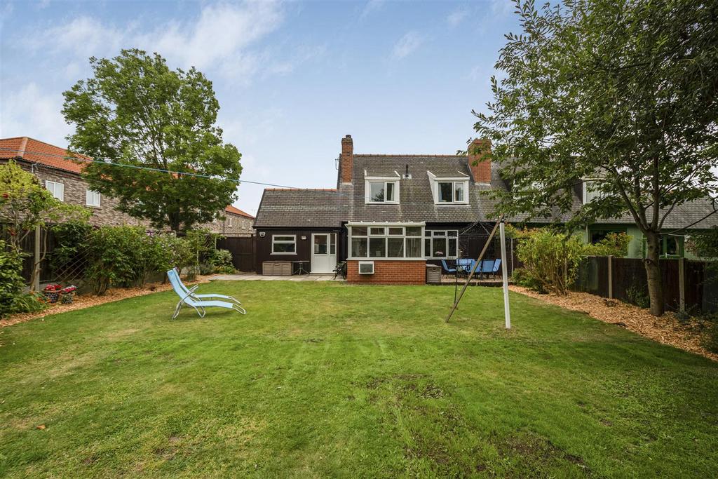 7 Swedish Villas13.jpg