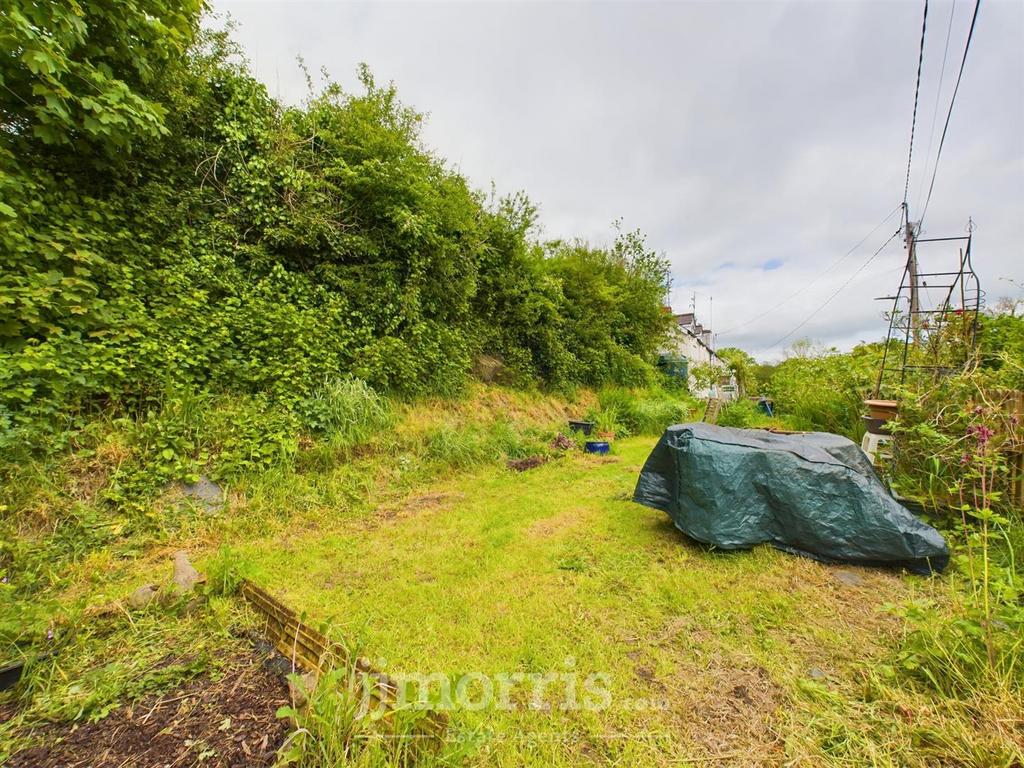 CAM03686 G0-PR0072-STILL032.jpg