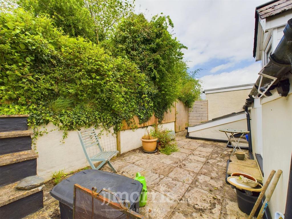 CAM03686 G0-PR0072-STILL024.jpg