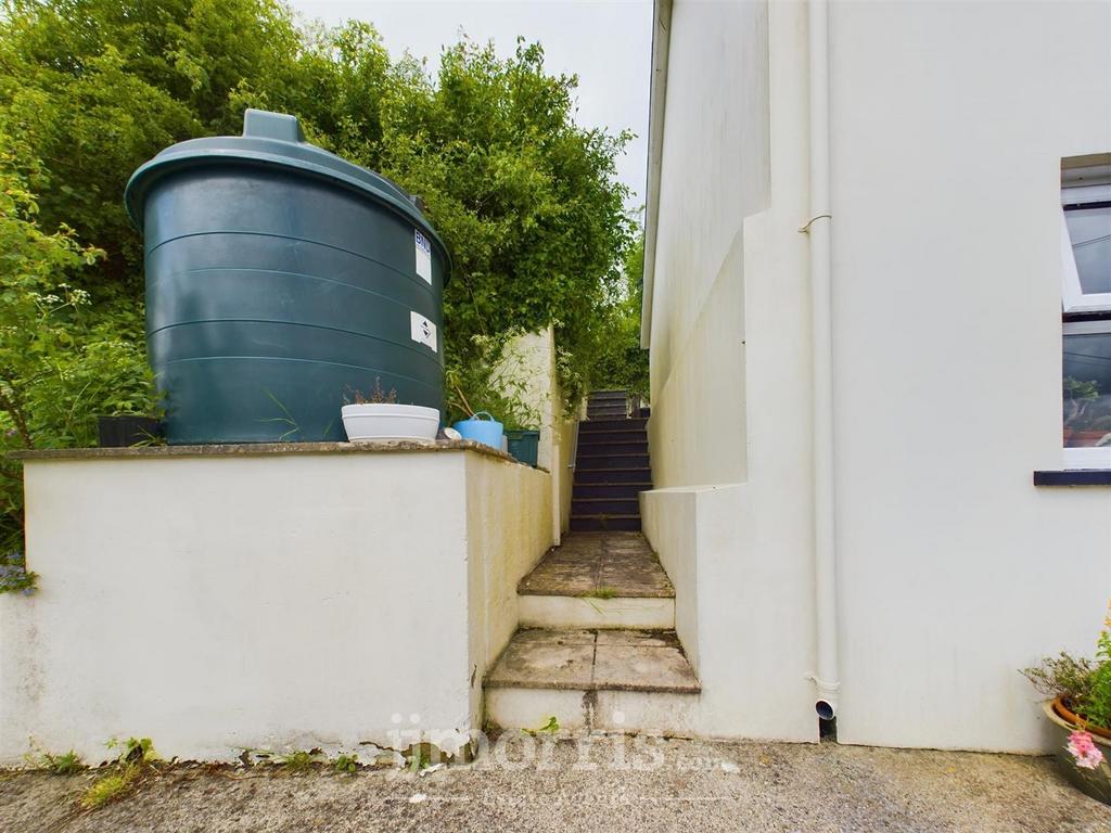 CAM03686 G0-PR0072-STILL028.jpg