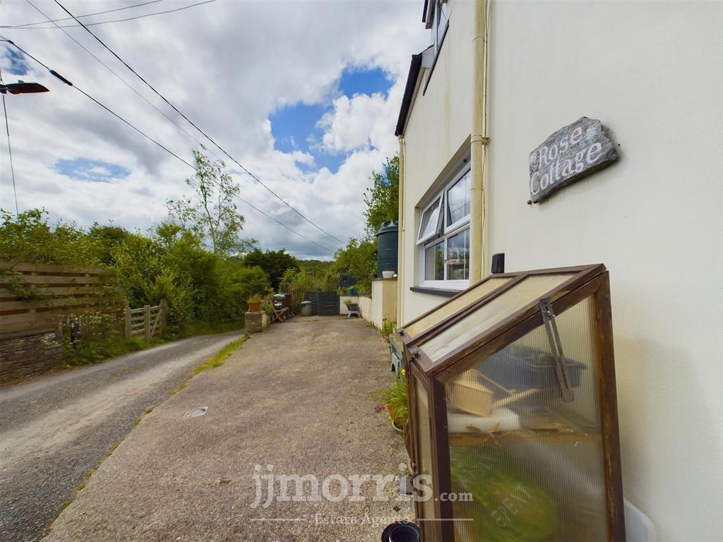 CAM03686 G0-PR0072-STILL027.jpg