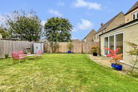 3 bedroom detached house for sale, Millennium Way, Cirencester