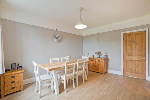 3 bedroom terraced house for sale, Park Row, Burley in Wharfedale LS29