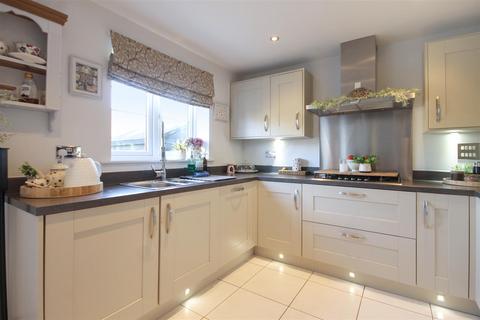 4 bedroom detached house for sale, Swan Way, Thirsk YO7