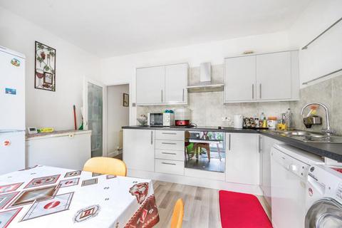 2 bedroom flat for sale, Totteridge,  London,  N20