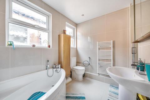 2 bedroom flat for sale, Totteridge,  London,  N20