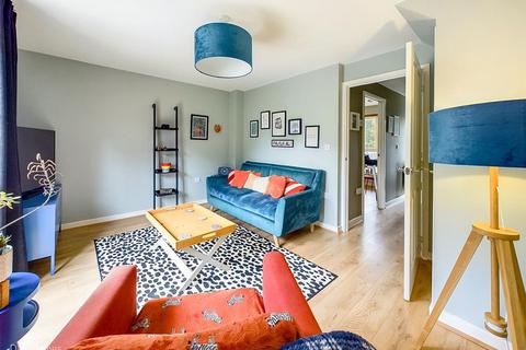 13 Latimer Close, Bulwell, Nottingham, NG6 9AS