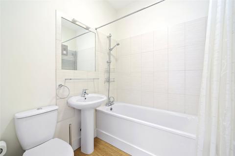 2 bedroom apartment to rent, Roxwell Road, London, W12