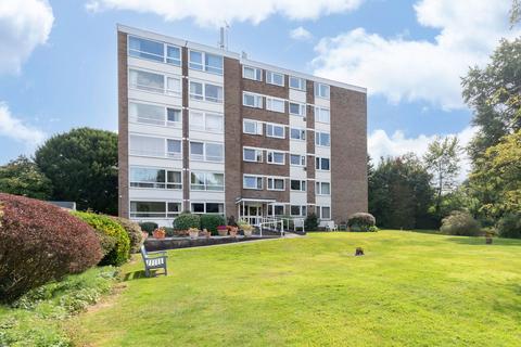 3 bedroom flat for sale, Withyholt Court, Charlton Kings, Cheltenham, GL53