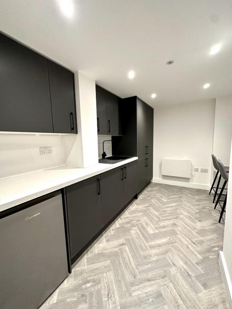 Communal Kitchen.jpg